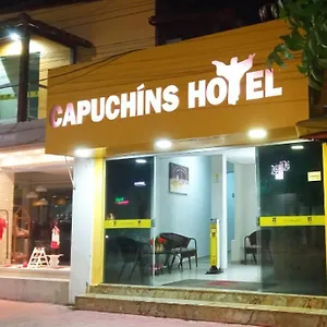 hotel-capuchins.hotelsportoseguro.com/